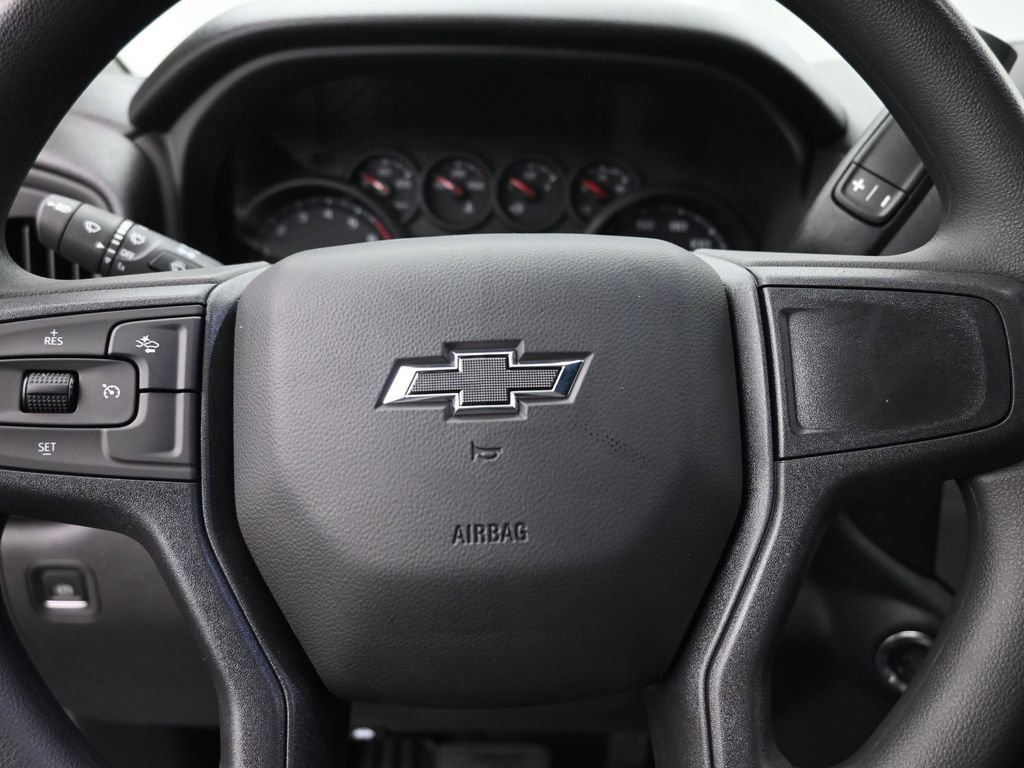 New 2026 Chevrolet Silverado 1500 Custom Trail Boss w/ Dark Appearance Package AWD/4WD image 17