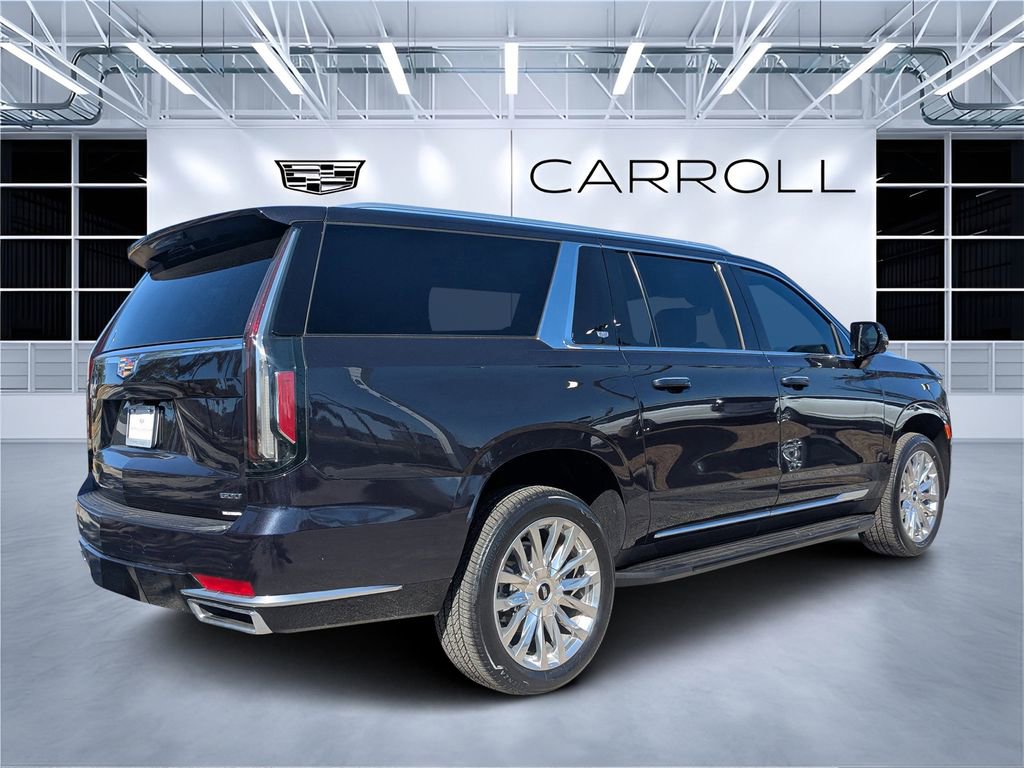 Used 2023 Cadillac Escalade ESV Premium Luxury image 3