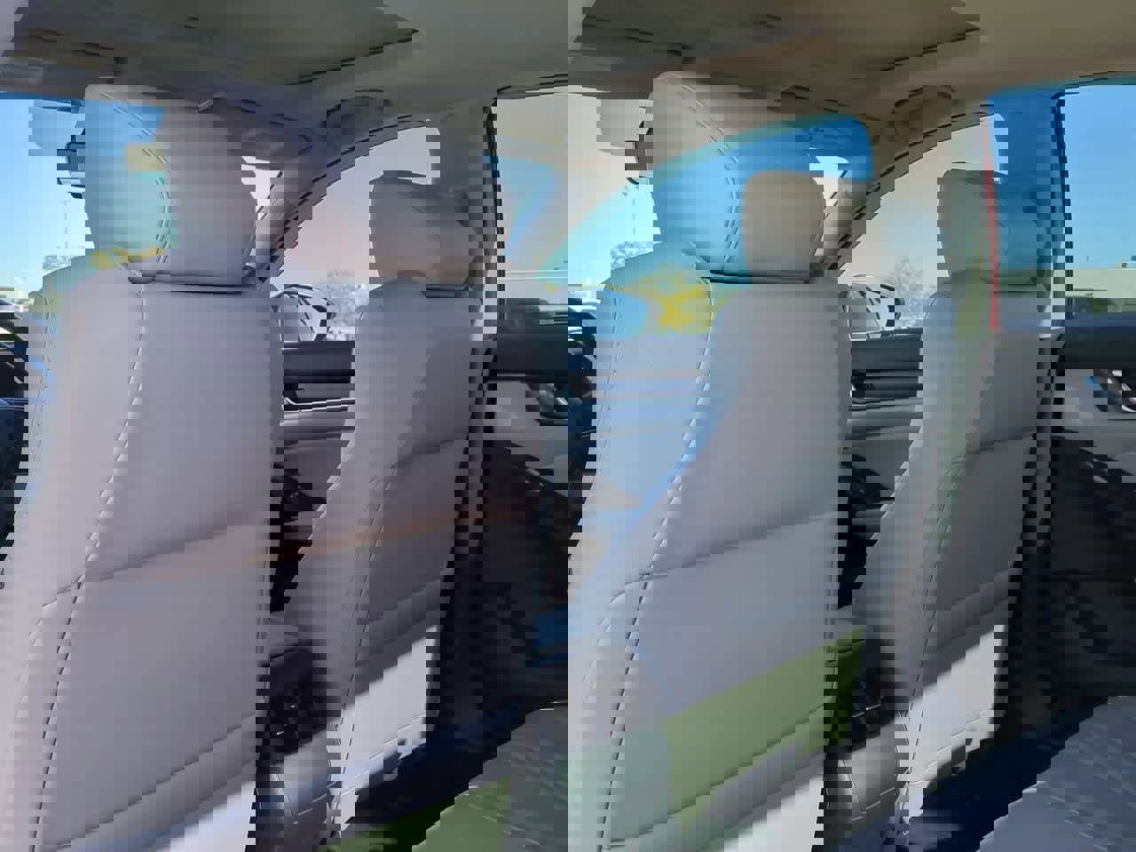 Used 2018 Honda Accord EX-L image 17