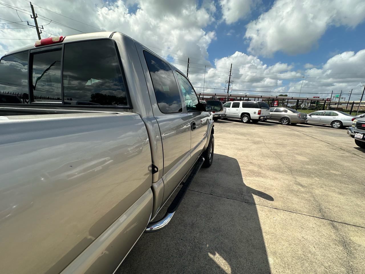 Used 2003 Chevrolet Silverado 2500 LS w/ Skid Plate Package AWD/4WD image 25