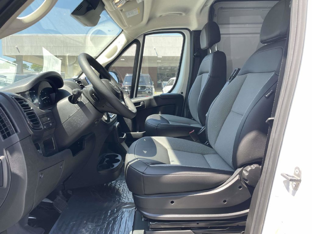 New 2026 RAM ProMaster 3500 w/ Convenience Group FWD image 22