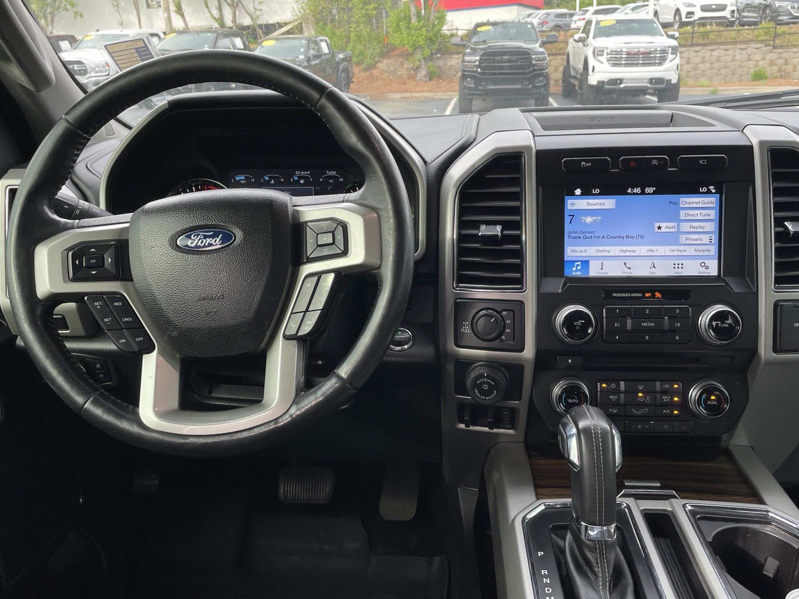 Used 2017 Ford F150 Lariat w/ Equipment Group 502A Luxury AWD/4WD image 13