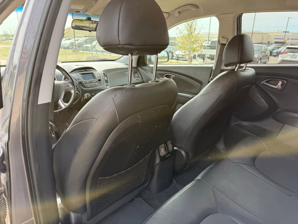 Used 2014 Hyundai Tucson SE image 23