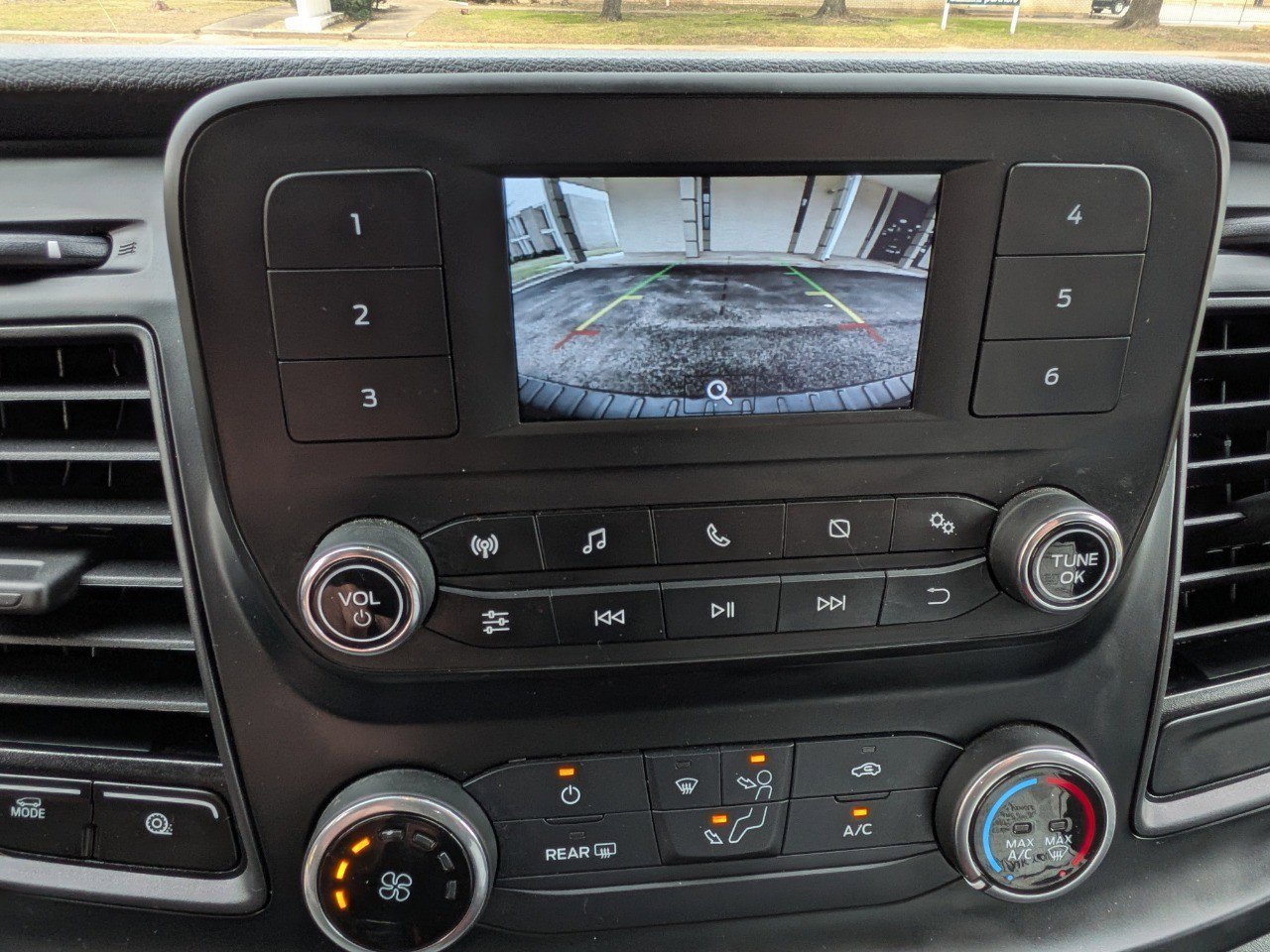 Used 2024 Ford Transit 250 w/ Exterior Upgrade Package image 21