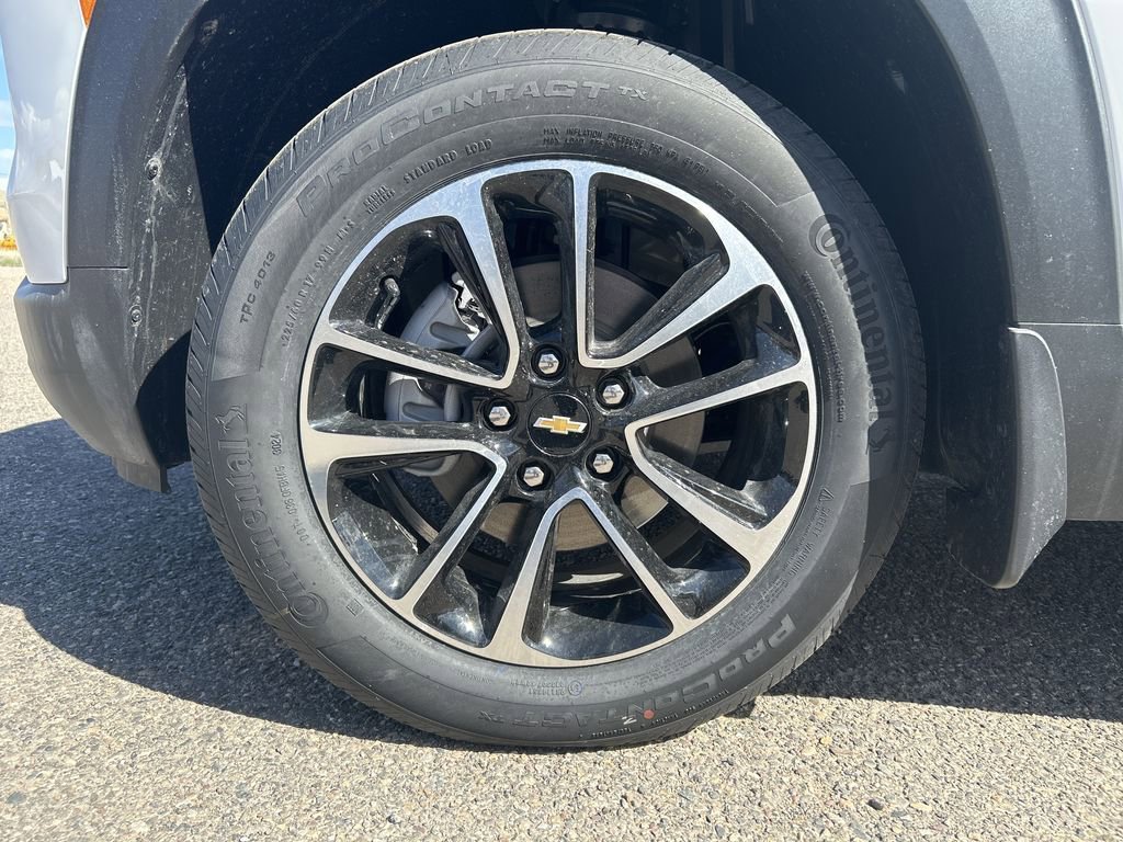 New 2025 Chevrolet TrailBlazer LT w/ Convenience Package AWD/4WD image 28