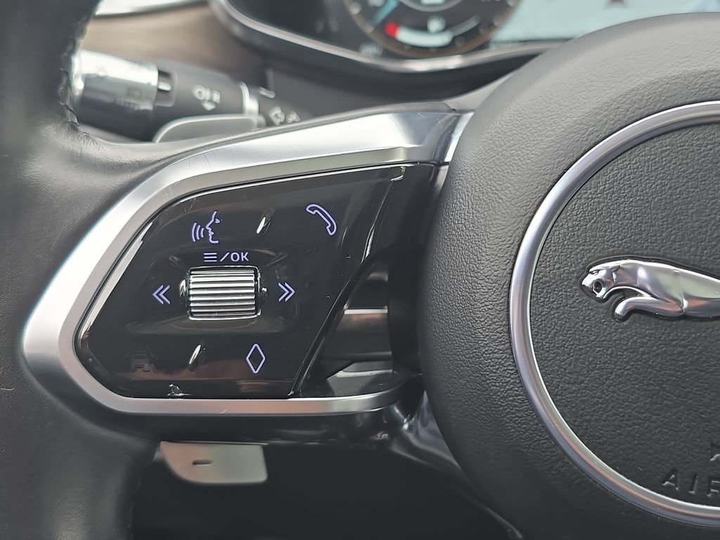 Used 2021 Jaguar F-PACE S image 20