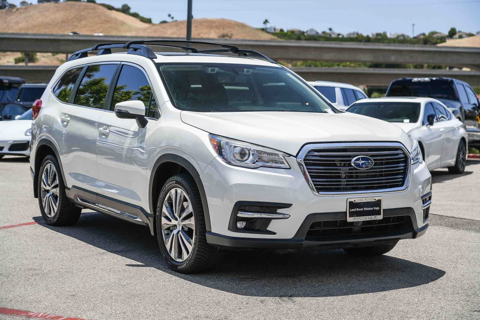 Used 2021 Subaru Ascent Limited w/ Technology Package AWD/4WD image 3