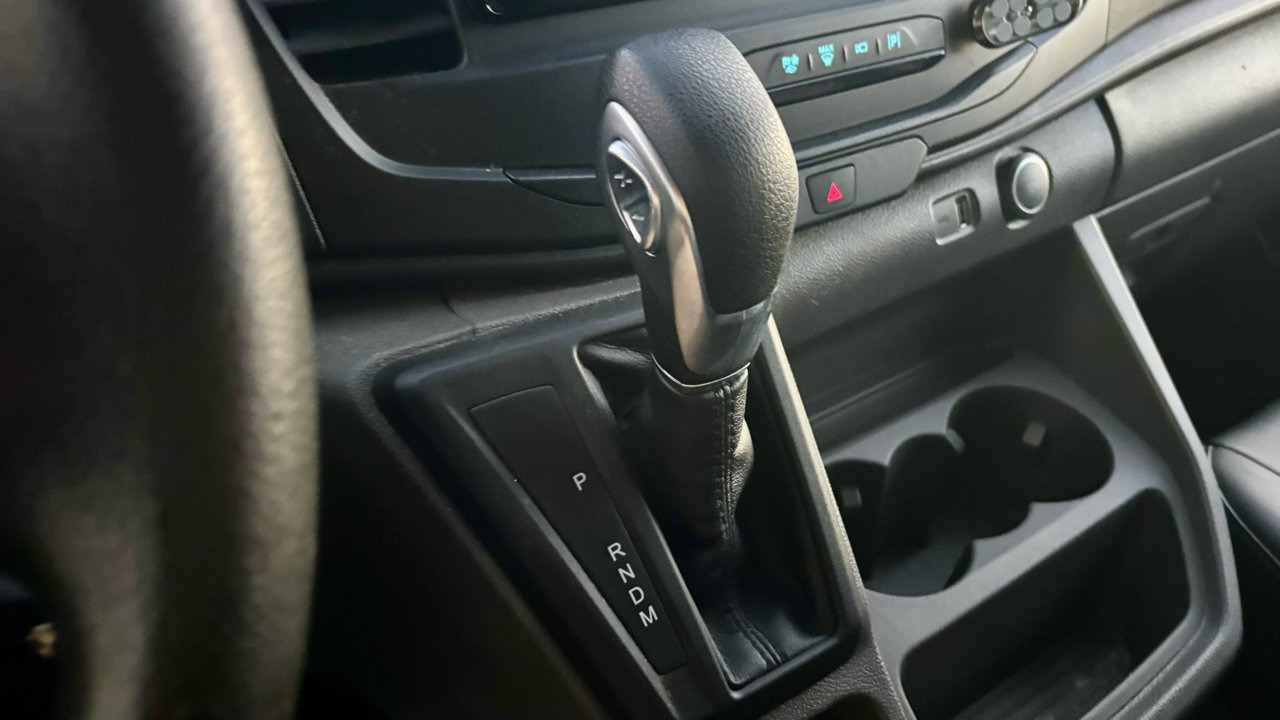 Used 2022 Ford Transit 150 Low Roof AWD image 8