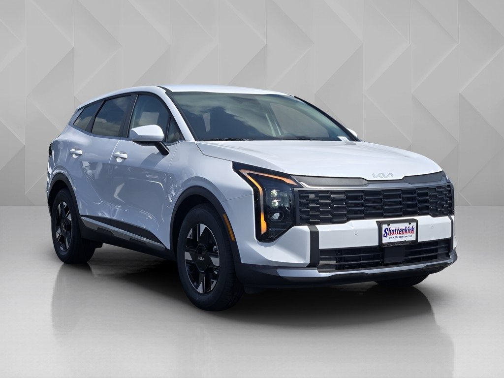 New 2026 Kia Sportage LX video 2