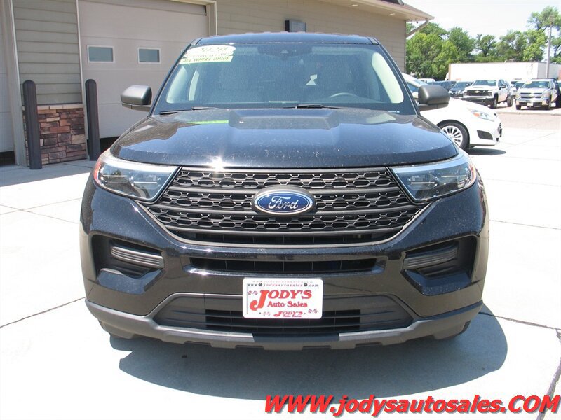 Used 2020 Ford Explorer 4WD w/ Class III Trailer Tow Package image 35
