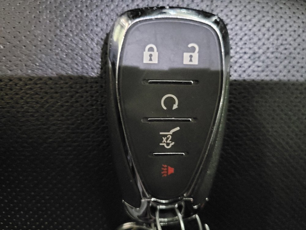 Used 2018 Chevrolet Equinox Premier image 32