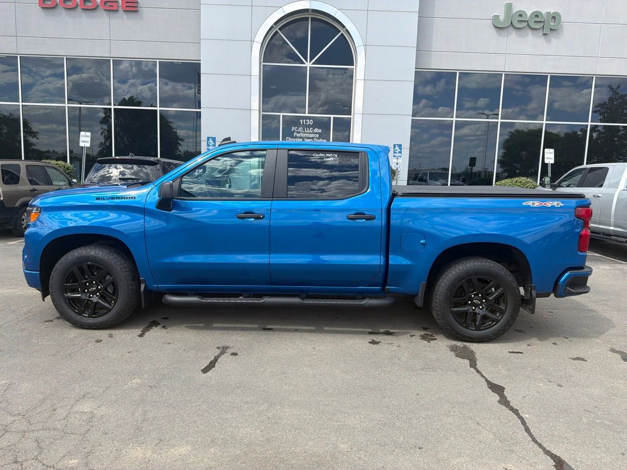 Used 2024 Chevrolet Silverado 1500 Custom AWD/4WD image 6