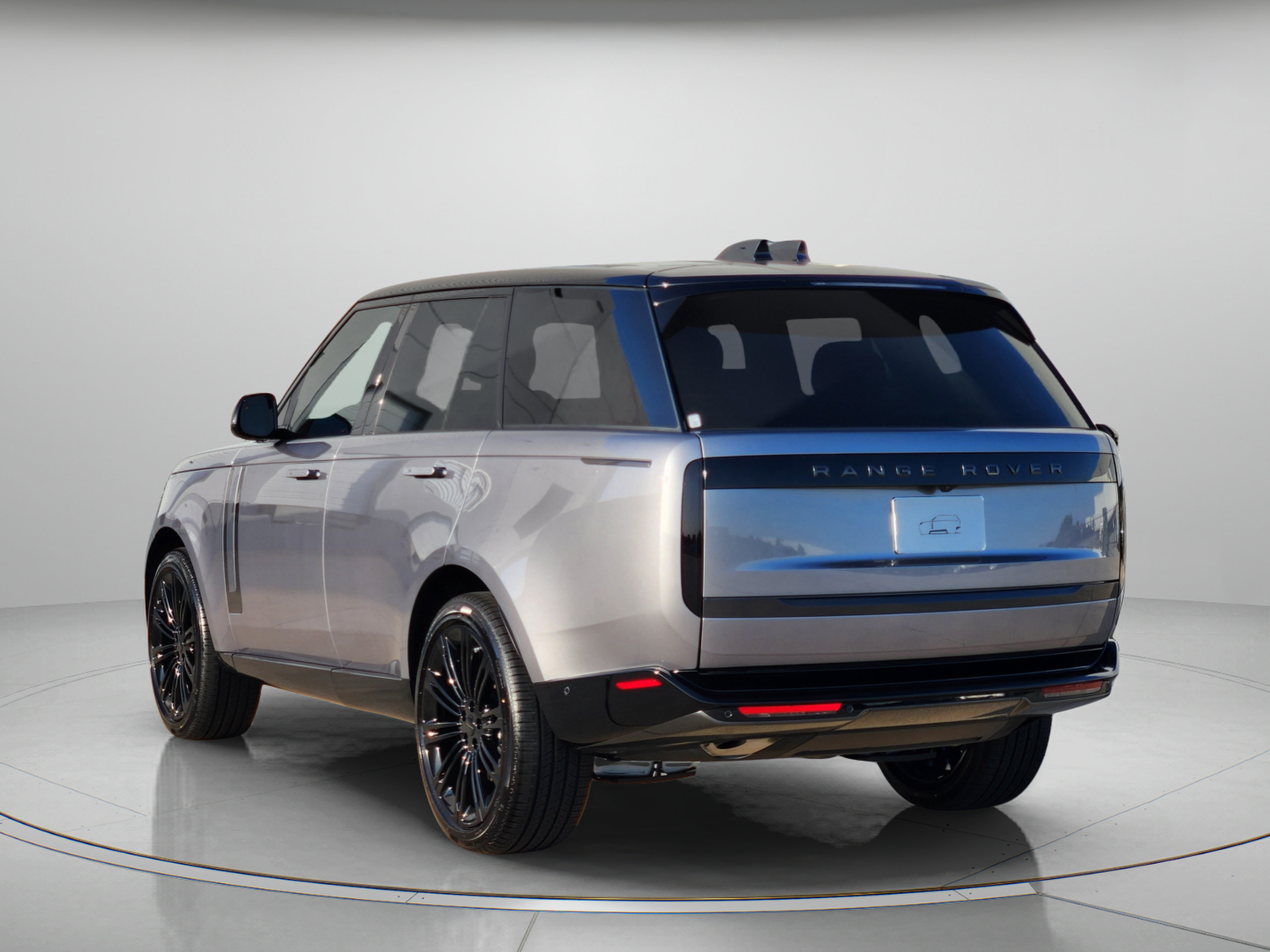 New 2026 Land Rover Range Rover SE AWD/4WD image 3