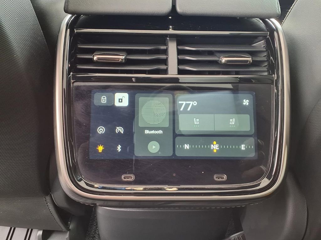 Used 2023 Rivian R1T Adventure AWD/4WD image 15