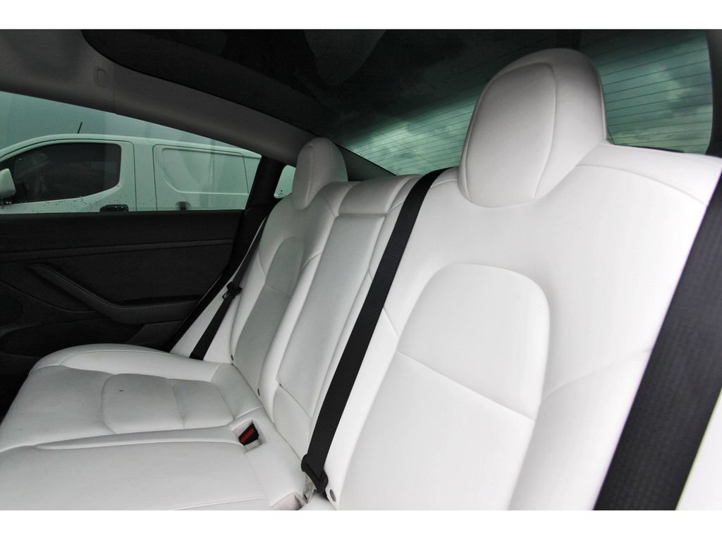 Used 2022 Tesla Model 3 Performance AWD/4WD image 27