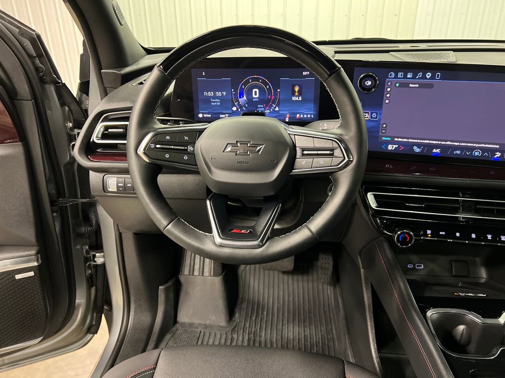 Used 2026 Chevrolet Traverse Z71 w/ Enhanced Driving Package AWD/4WD image 19