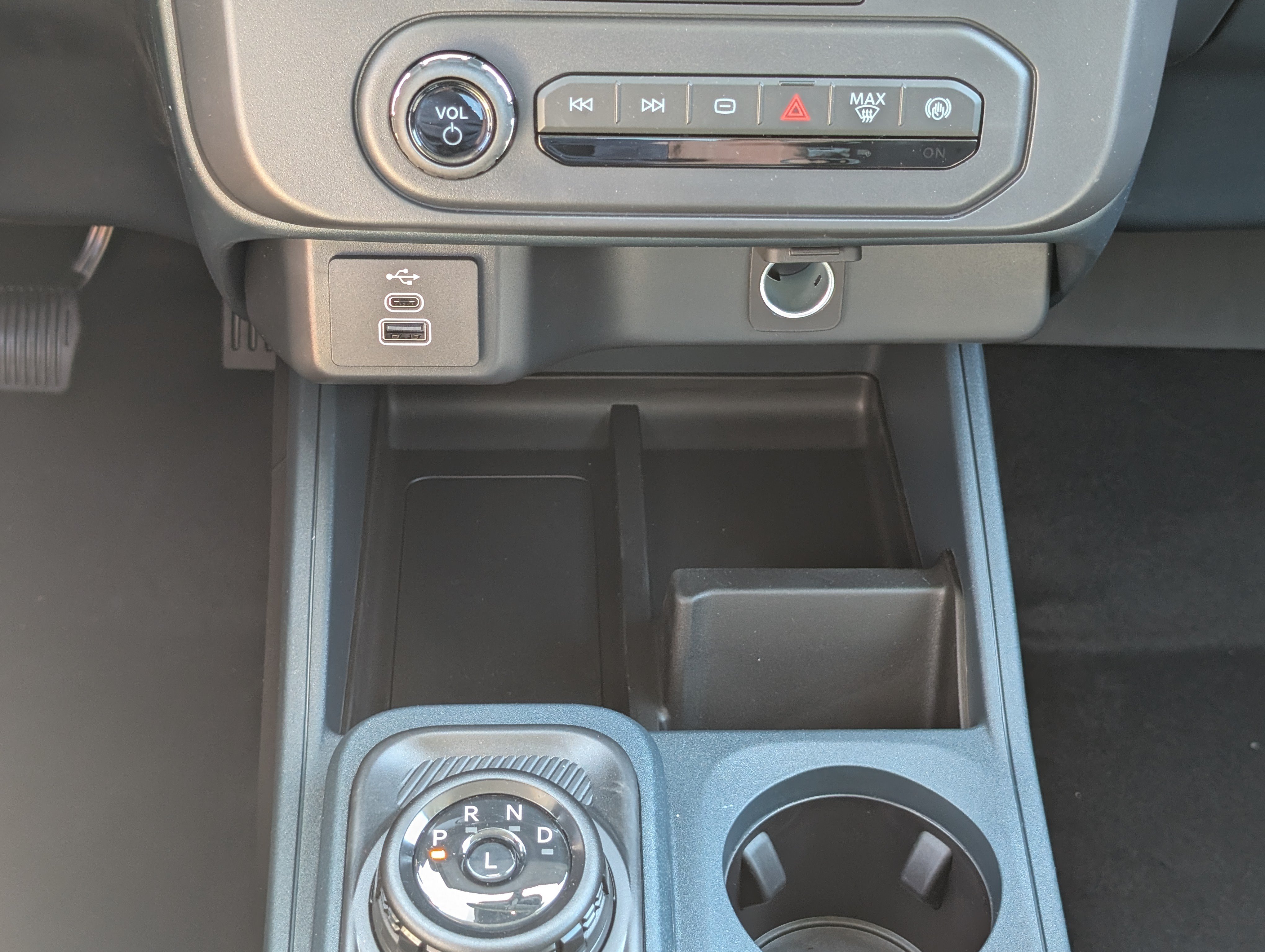 New 2026 Ford Maverick XL AWD/4WD image 17