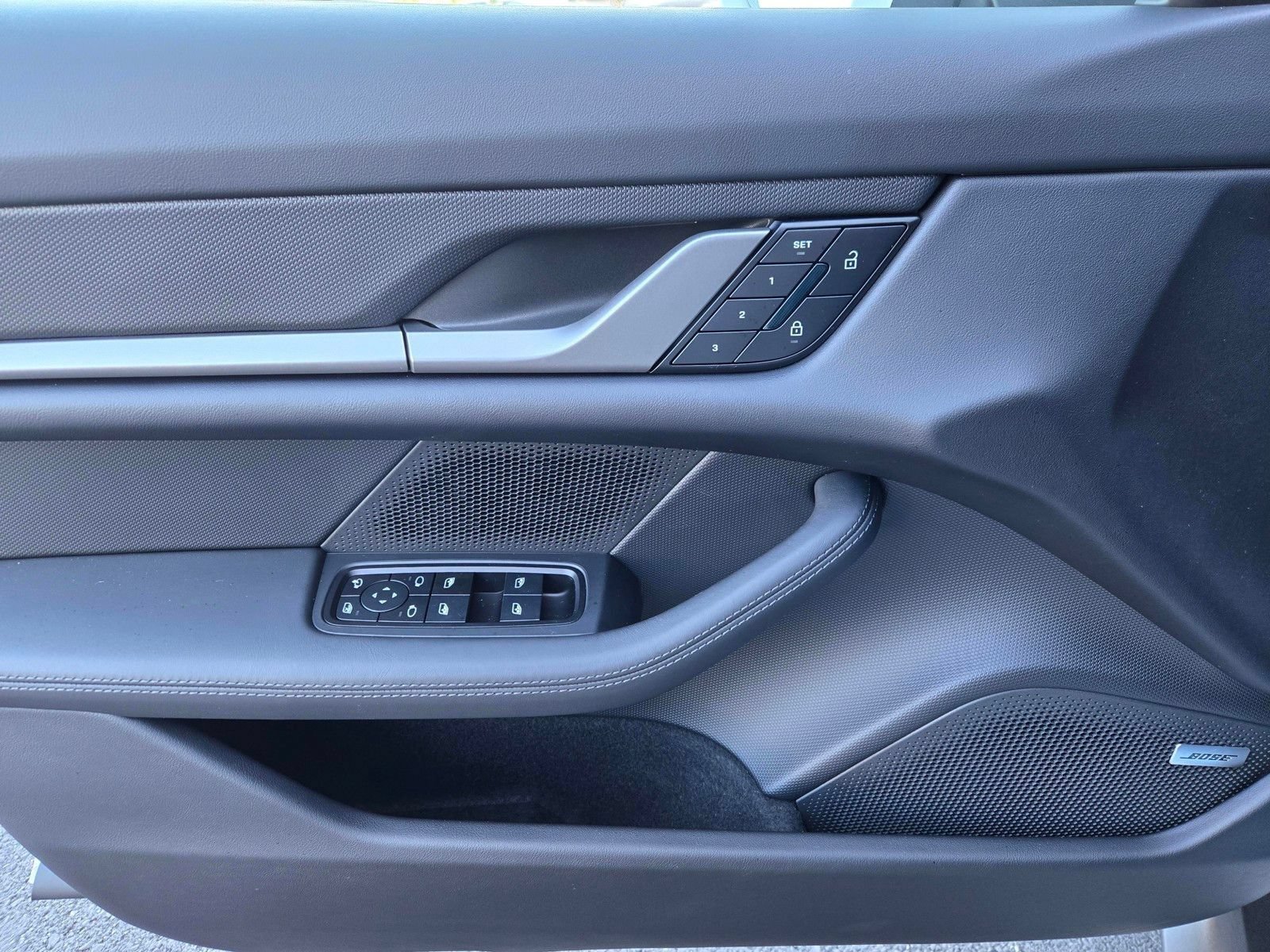 New 2026 Porsche Taycan AWD/4WD image 21