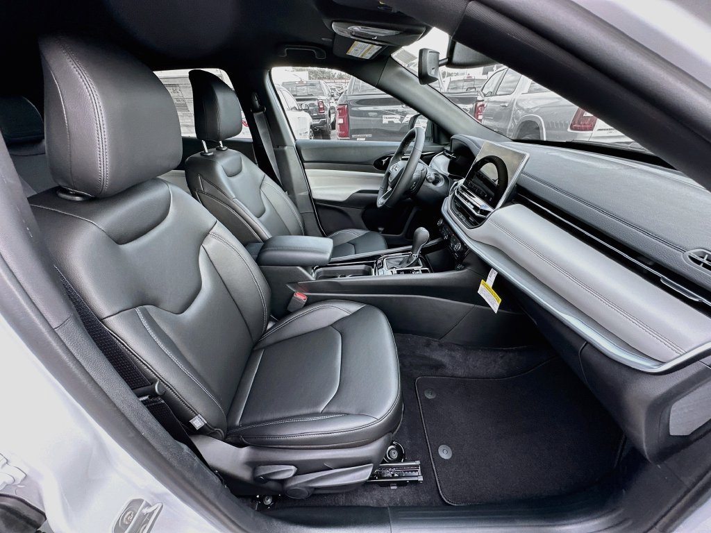 New 2026 Jeep Compass Limited AWD/4WD image 34