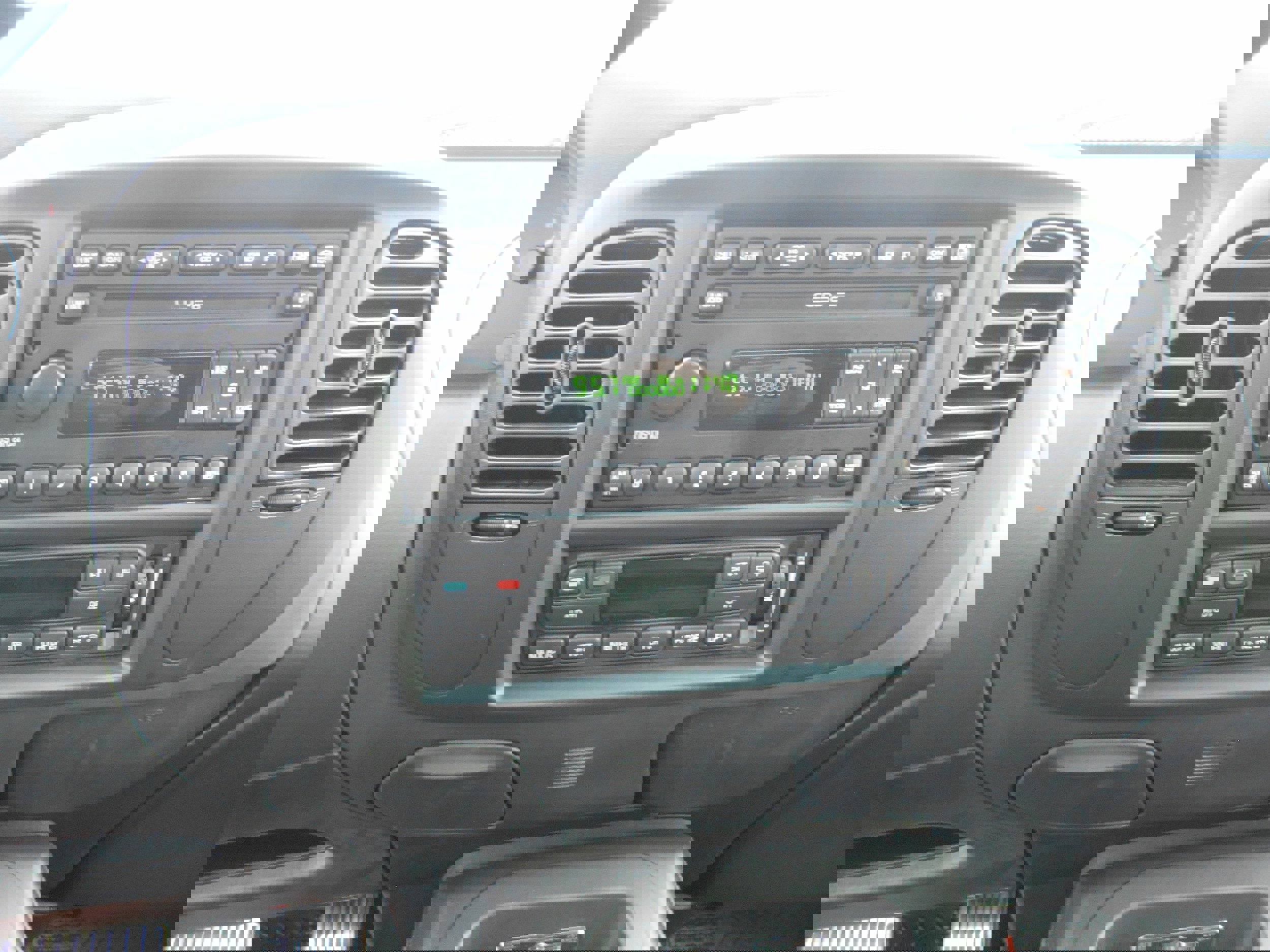 Used 2003 Ford F150 Harley-Davidson image 3