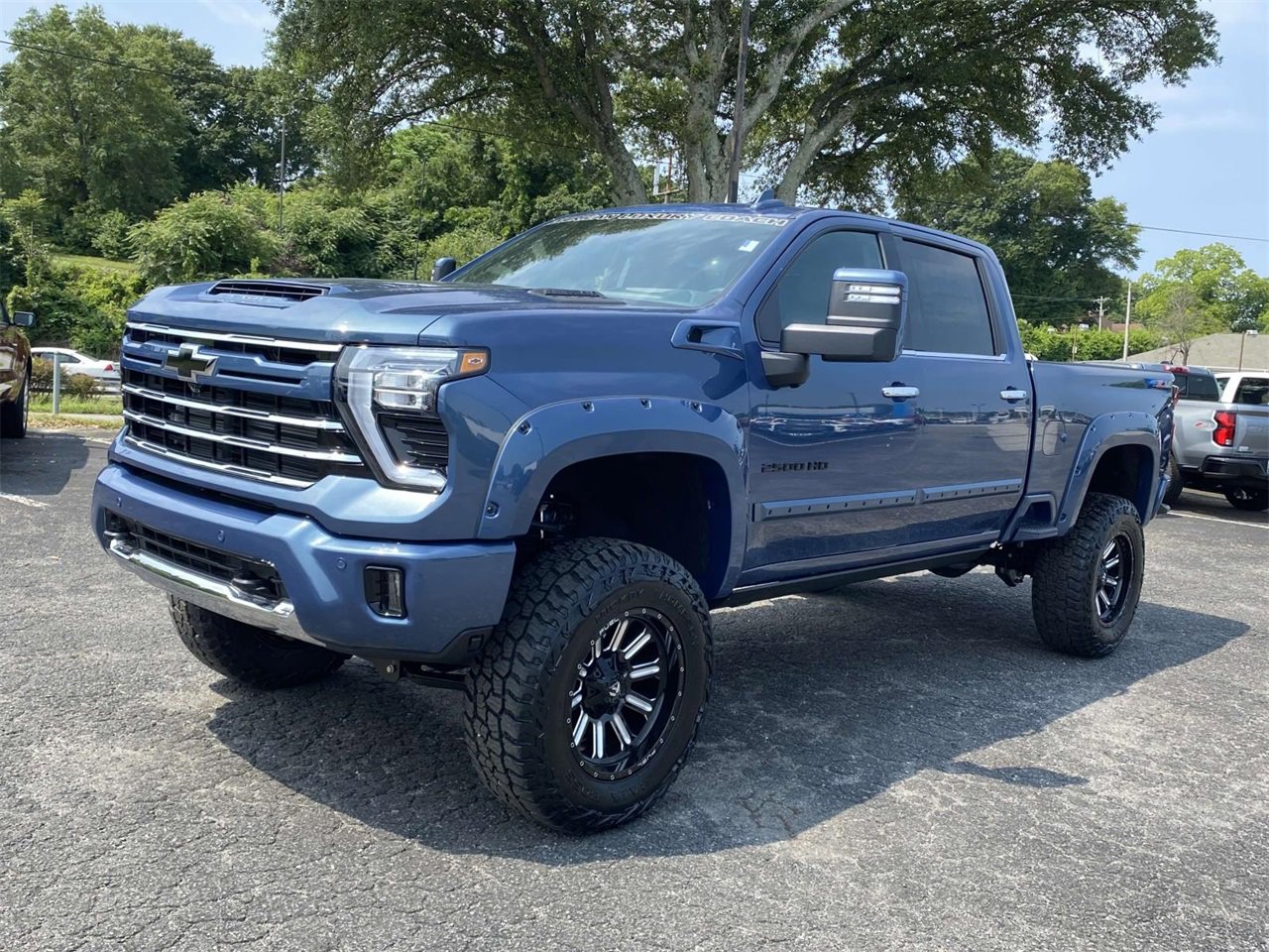 New 2025 Chevrolet Silverado 2500 LTZ w/ LTZ Premium Package image 3