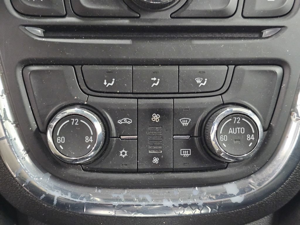 Used 2014 Buick Encore Convenience FWD image 16