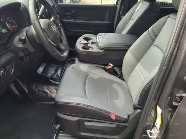 New 2026 RAM 3500 Tradesman AWD/4WD image 17