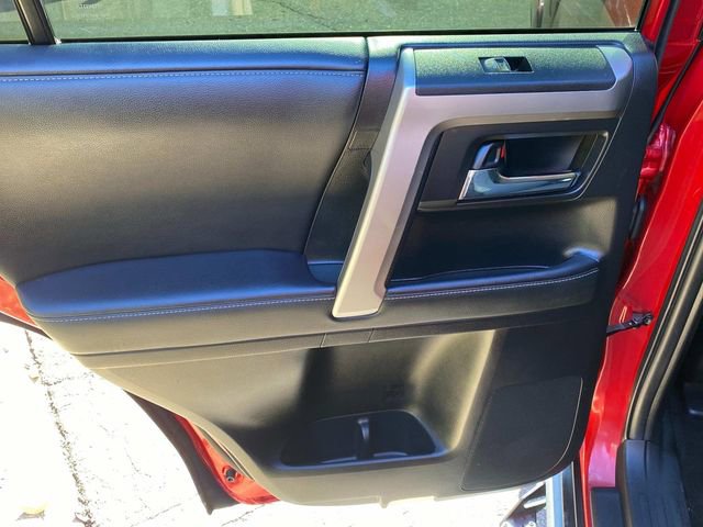Used 2021 Toyota 4Runner SR5 image 10