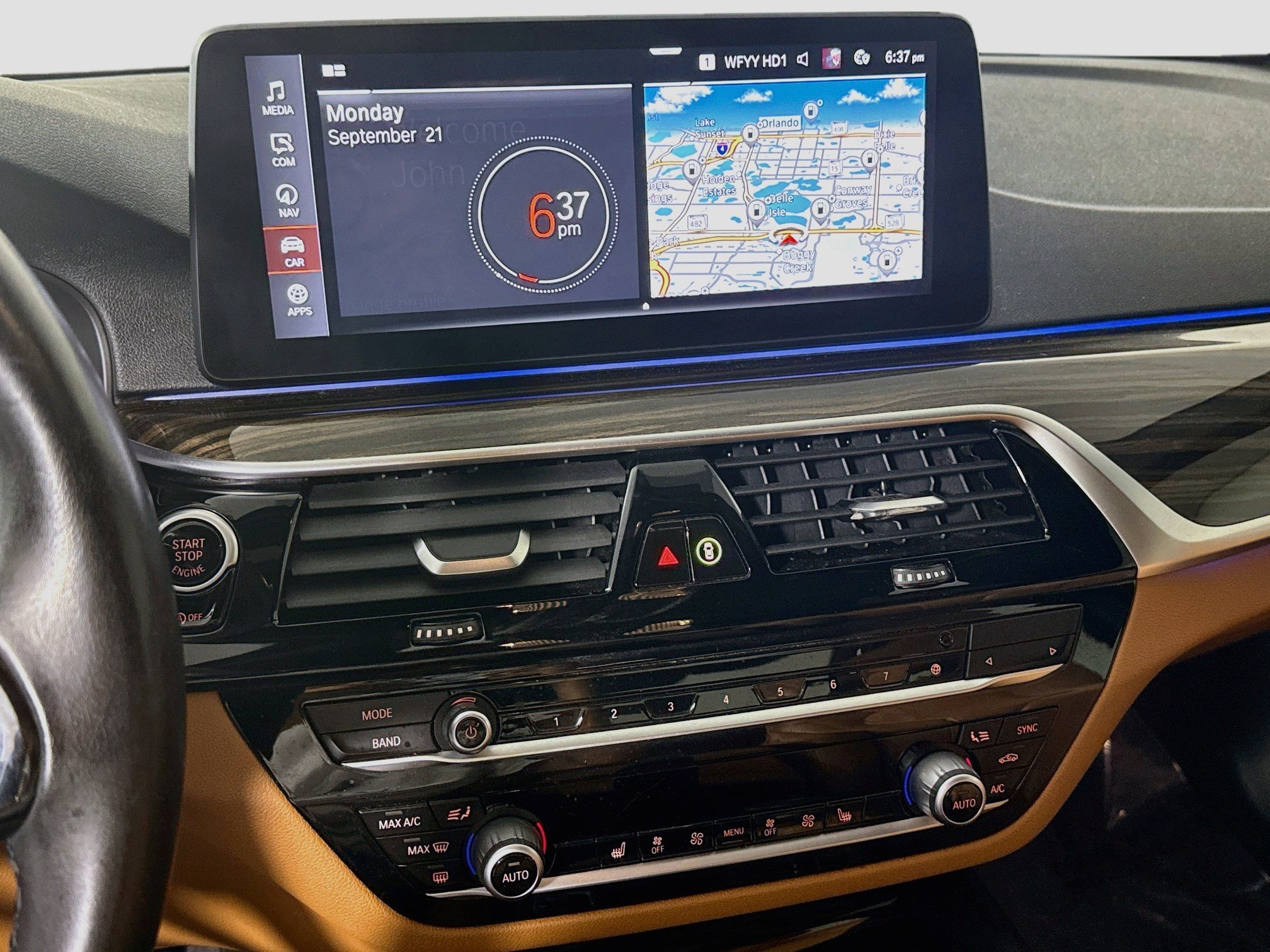 Used 2021 BMW 530i w/ Premium Package RWD image 18