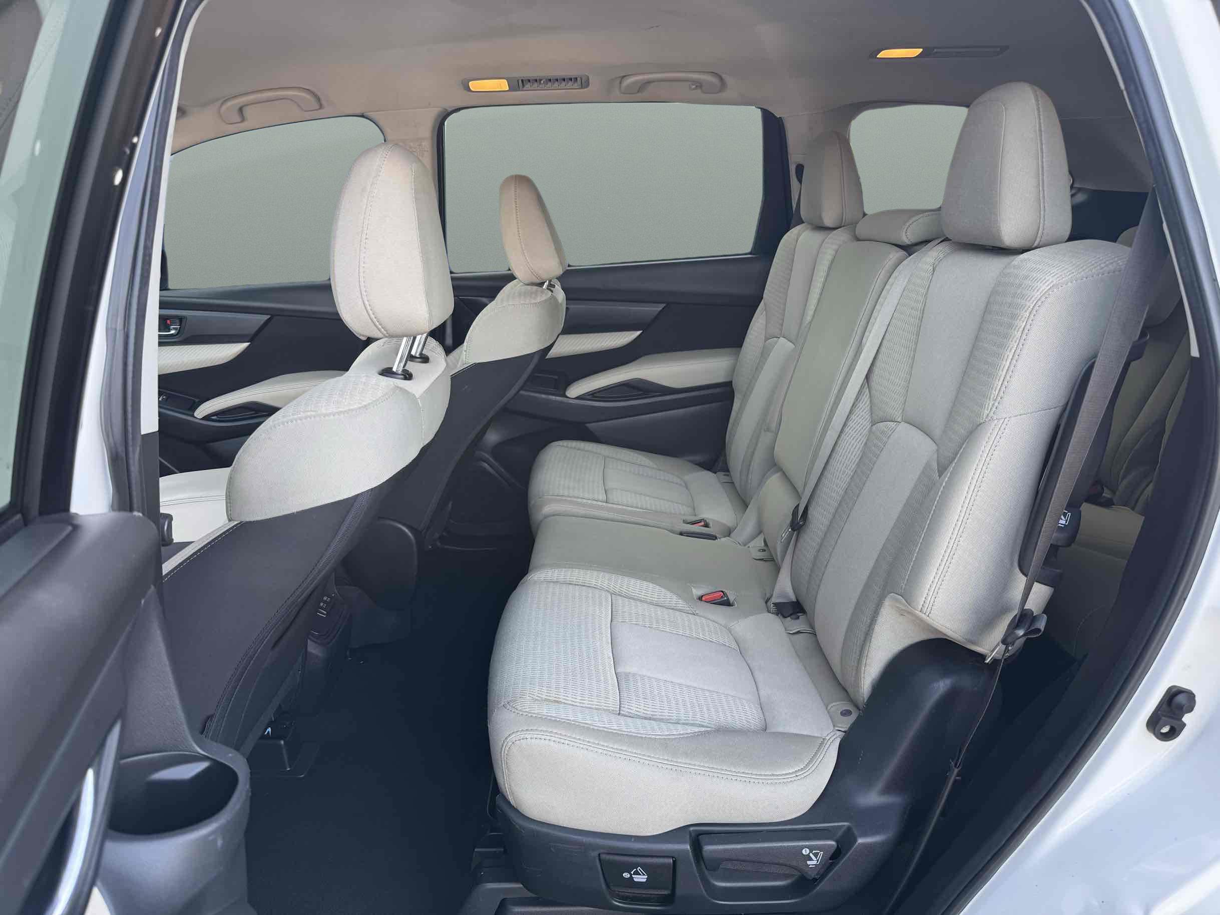 Used 2020 Subaru Ascent Premium w/ Convenience Package AWD/4WD image 7