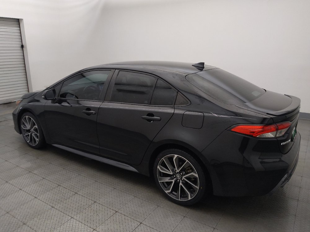 Used 2020 Toyota Corolla SE FWD image 3
