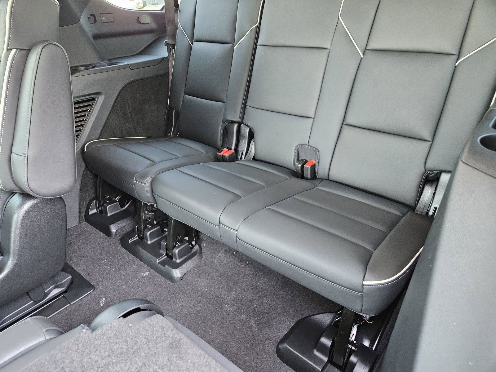 New 2026 Cadillac Escalade Sport w/ LPO, ONYX Package image 26