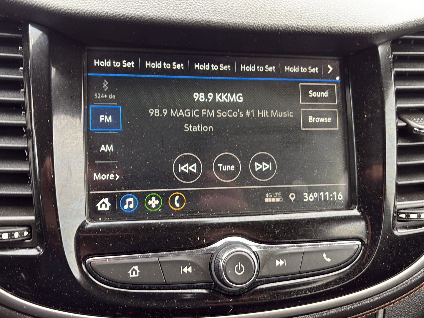 Used 2018 Chevrolet Trax LS image 16