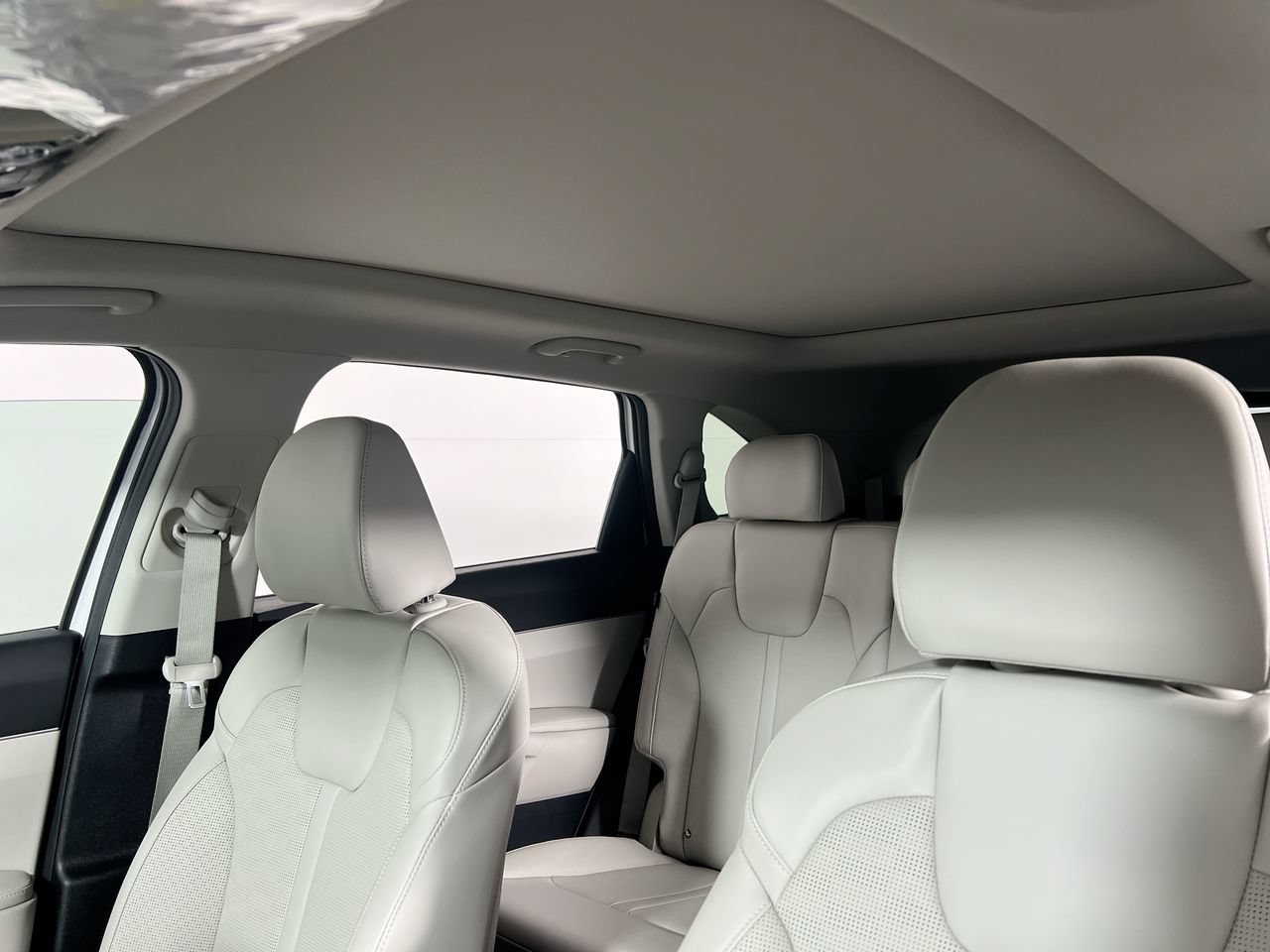 New 2026 Kia Sorento S w/ S Panoramic Sunroof Package FWD image 19