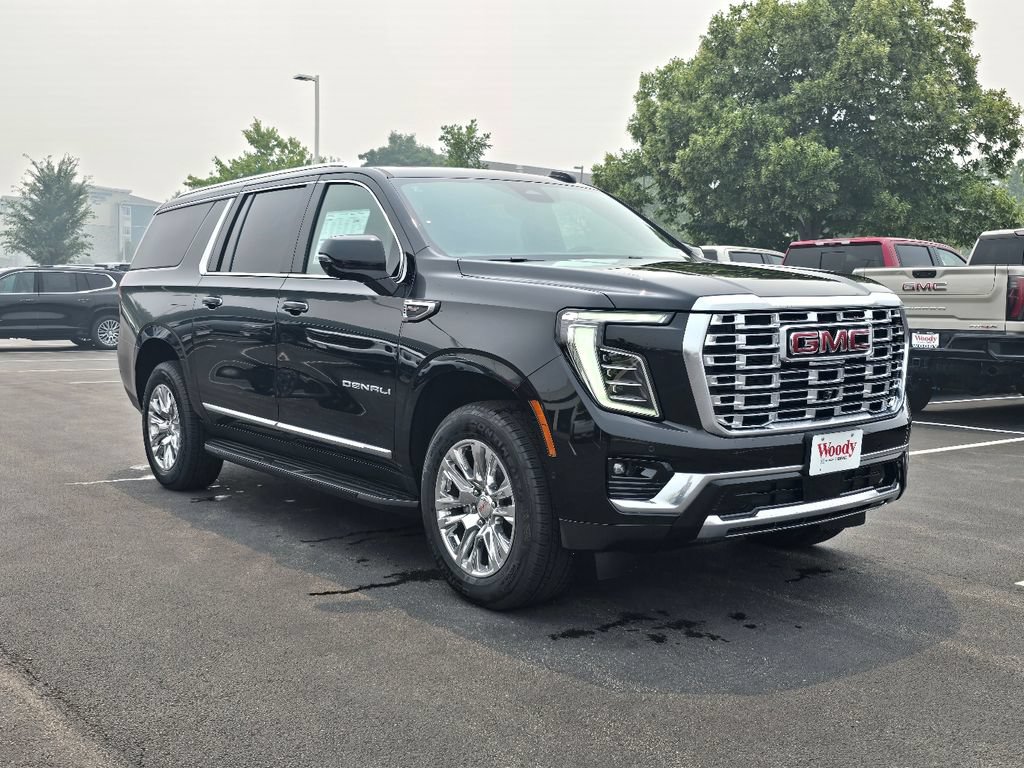 New 2026 GMC Yukon XL Denali w/ Advanced Technology Package AWD/4WD image 6