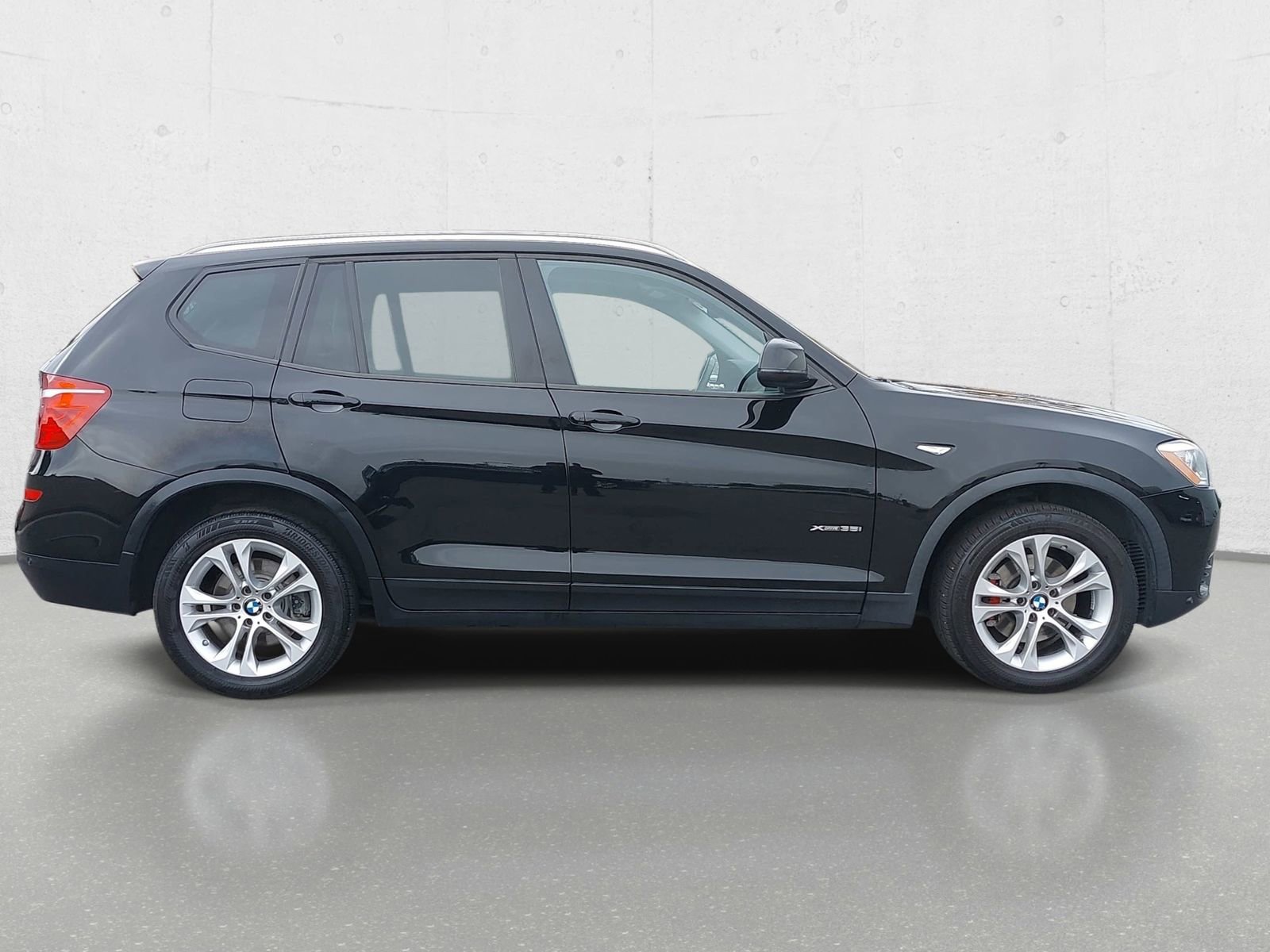 Used 2017 BMW X3 xDrive35i AWD/4WD image 4
