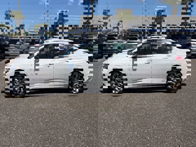 Used 2023 Acura TLX image 4