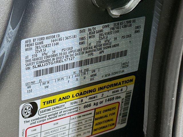 Certified 2024 Lincoln Navigator L Black Label AWD/4WD image 38