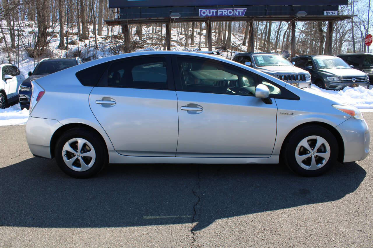 Used 2012 Toyota Prius Two image 6
