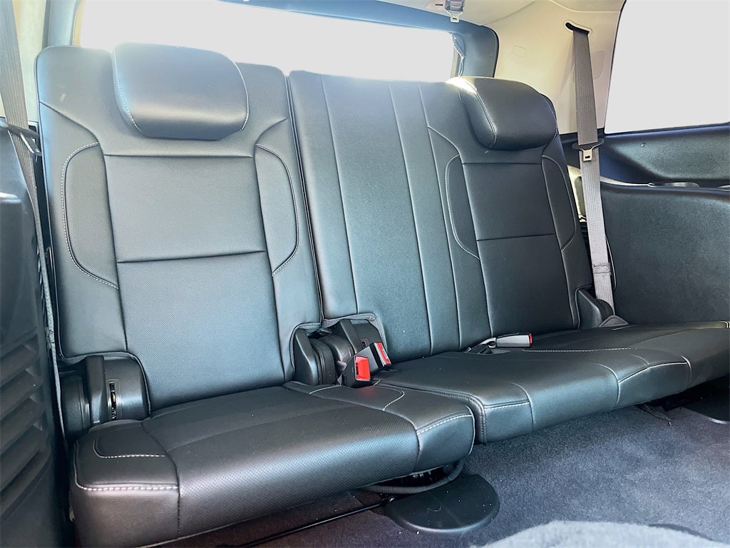 Used 2019 Chevrolet Tahoe Premier w/ RST 6.2L Performance Edition image 28