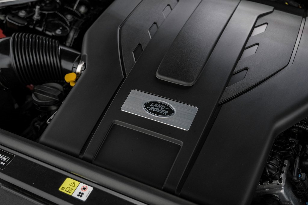 Used 2023 Land Rover Range Rover SV image 57