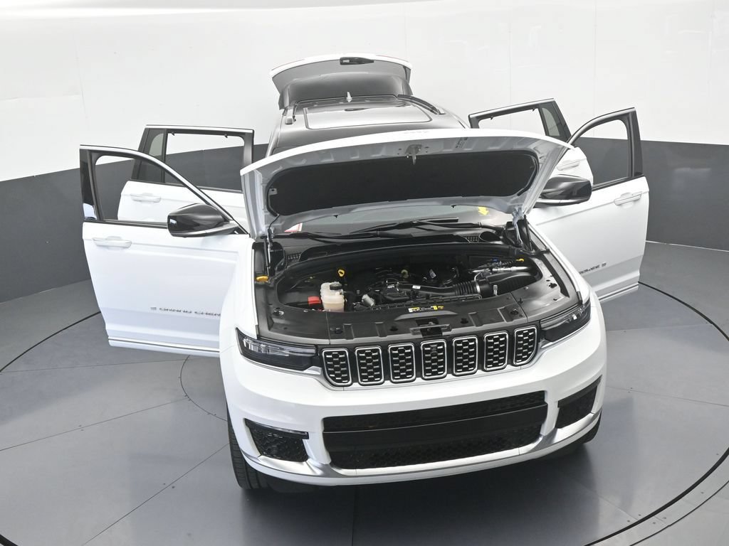 Used 2024 Jeep Grand Wagoneer L Series III w/ Quick Order Packagew 28T AWD/4WD image 76
