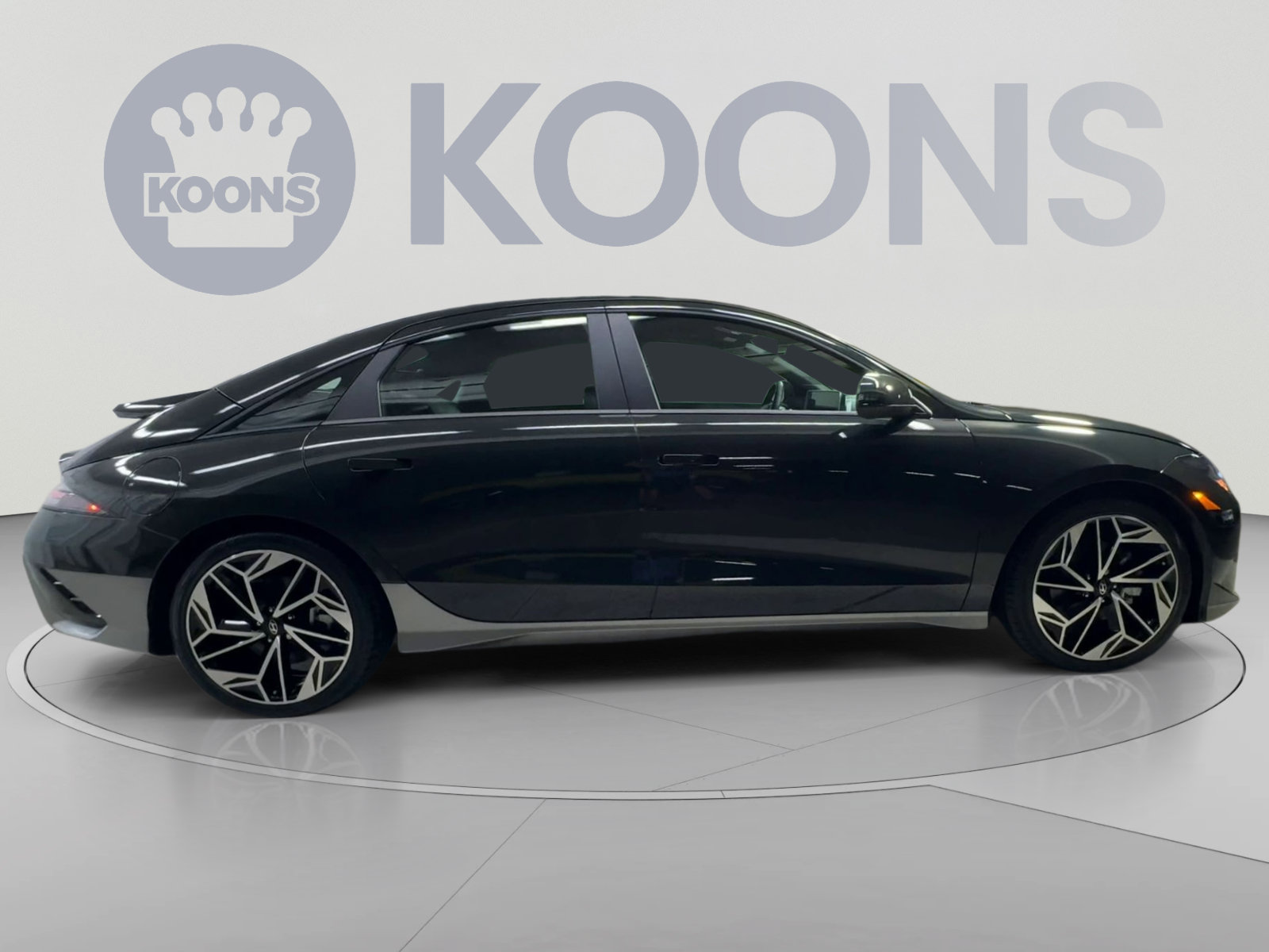 Used 2023 Hyundai Ioniq 6 SEL RWD image 12