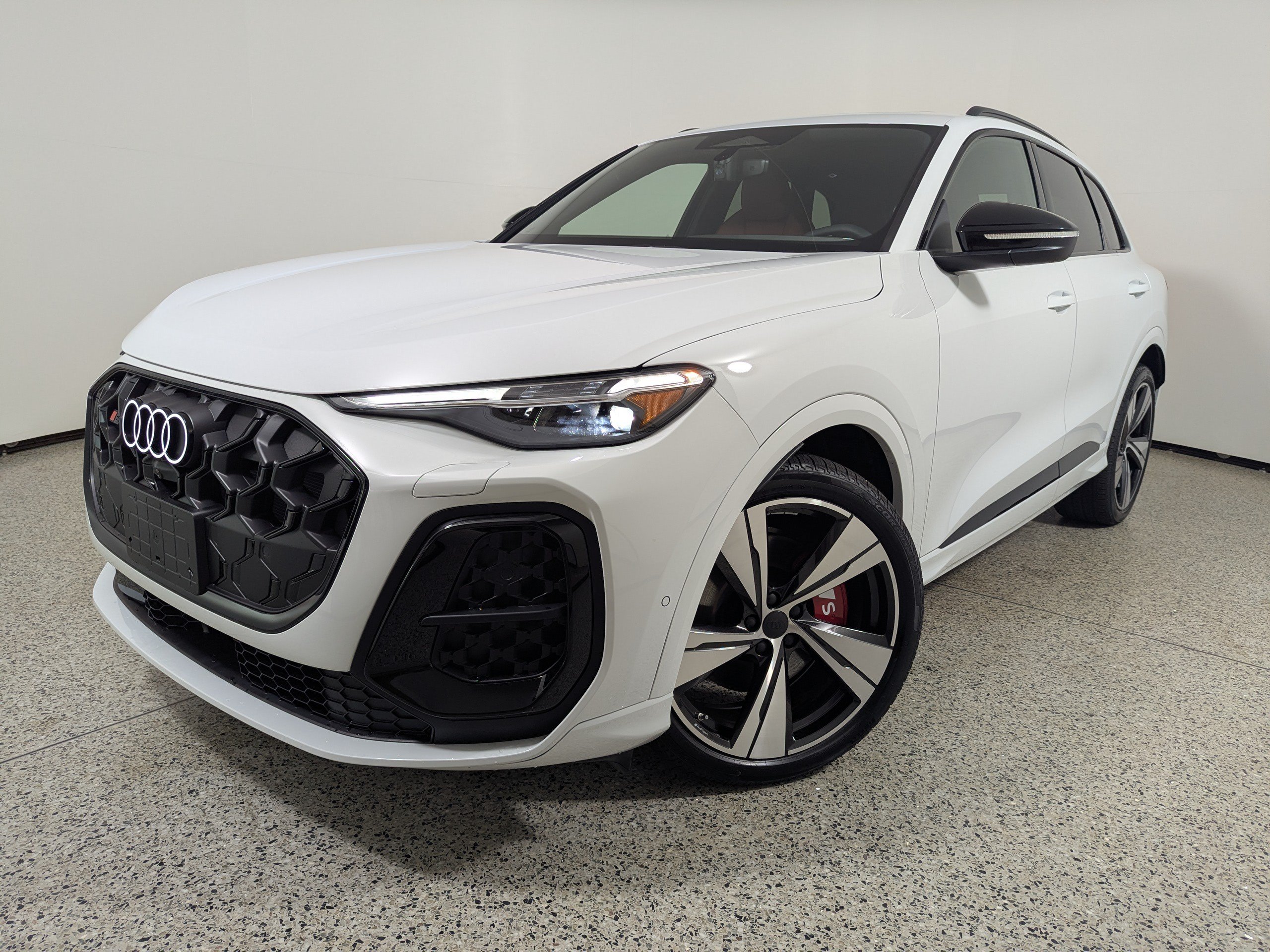 New 2026 Audi SQ5 Premium Plus AWD/4WD image 24