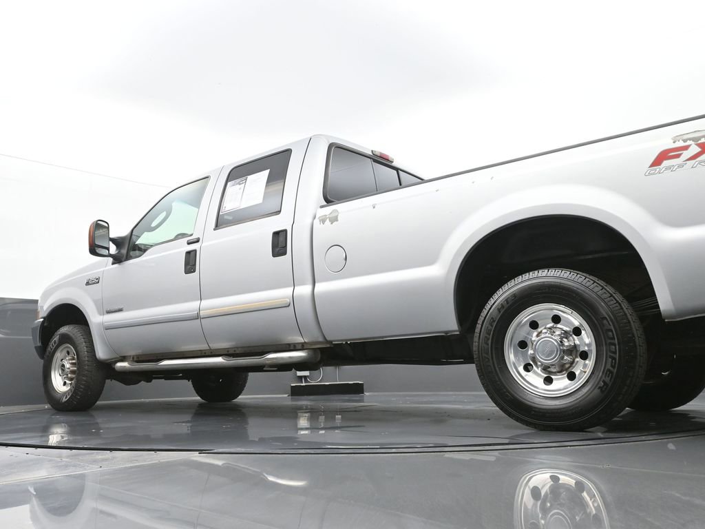 Used 2004 Ford F250 Harley-Davidson image 43