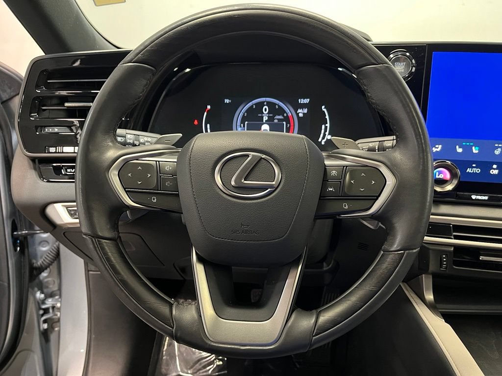 Used 2023 Lexus RX 350 Premium Plus w/ Cold Area Package AWD/4WD image 6