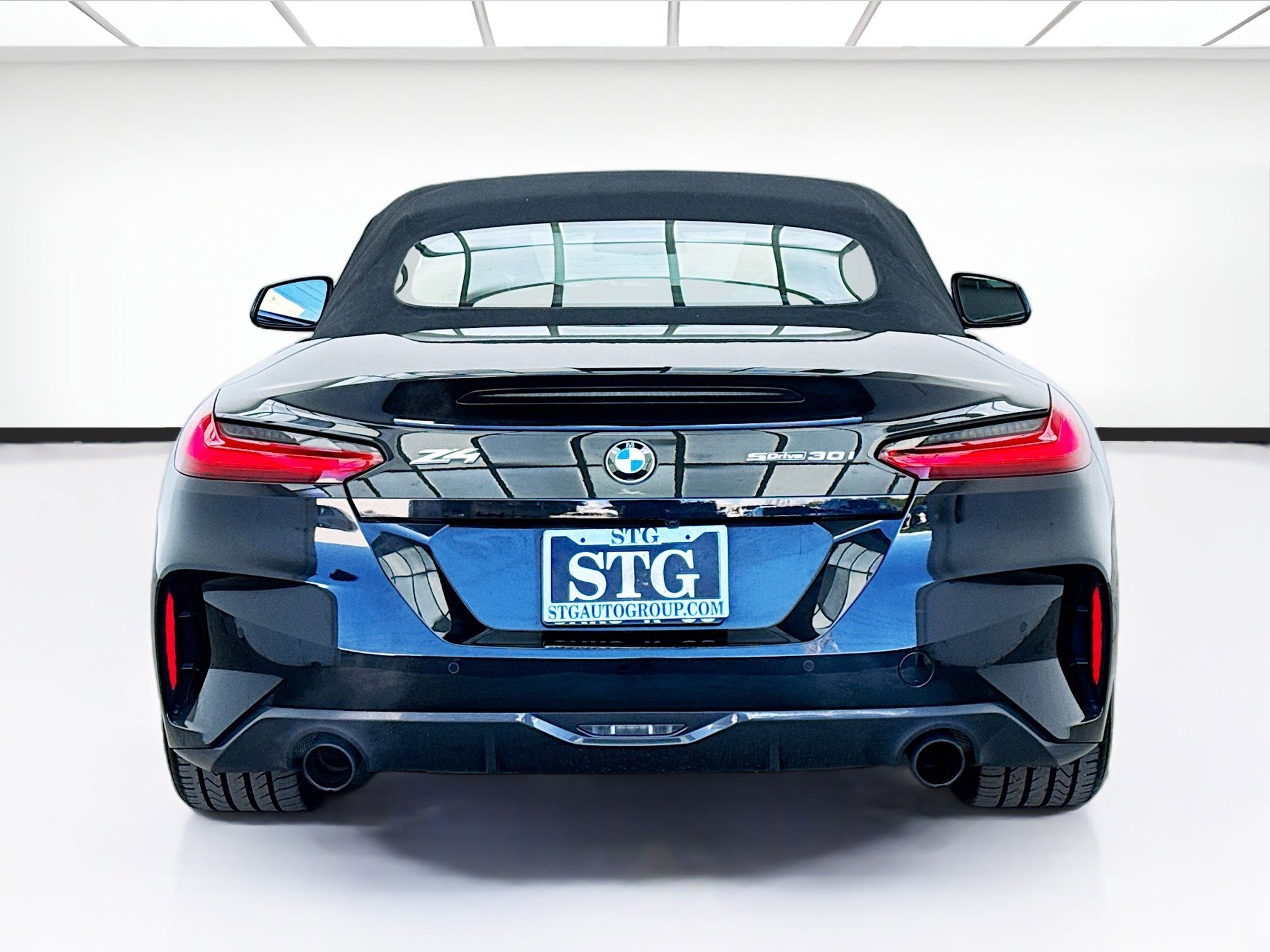 Used 2023 BMW Z4 sDrive30i w/ Driving Assistance Package image 5