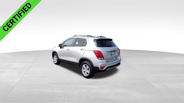 Used 2022 Chevrolet Trax LT w/ LT Convenience Package image 7