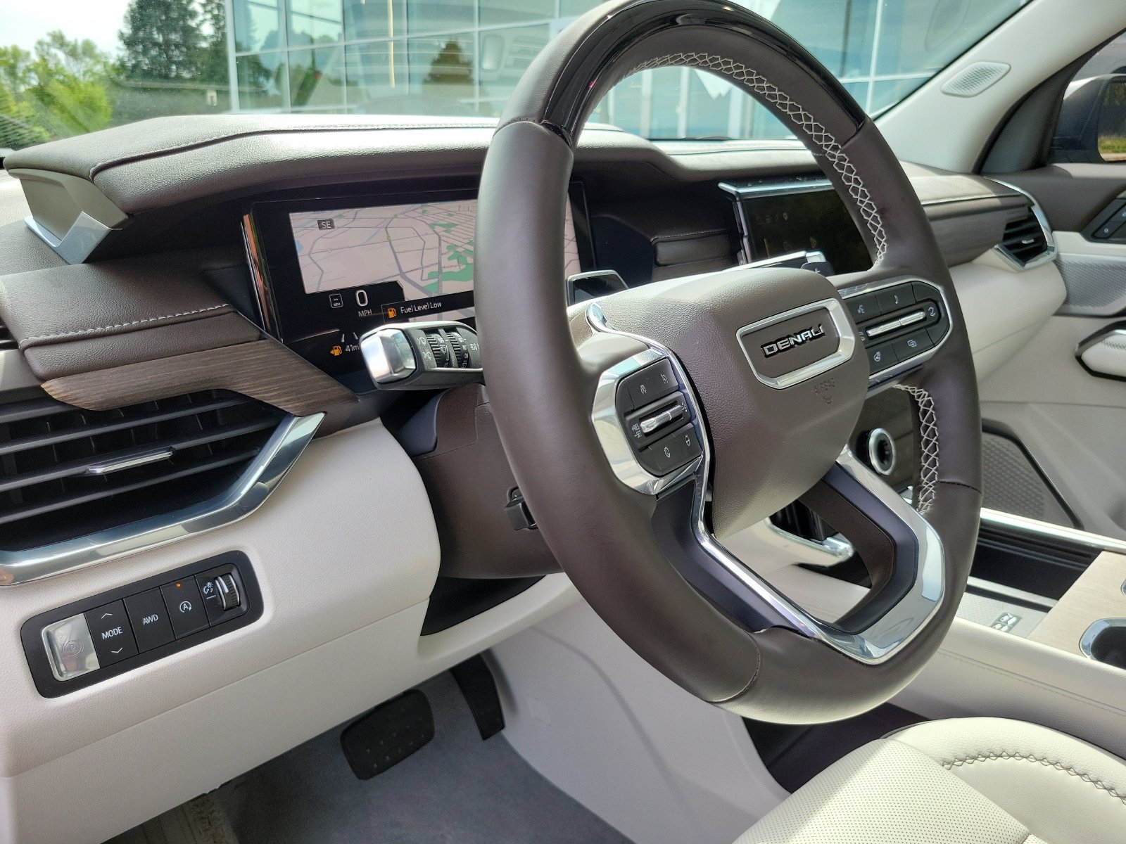 Used 2024 GMC Acadia Denali w/ Super Cruise Package AWD/4WD image 11