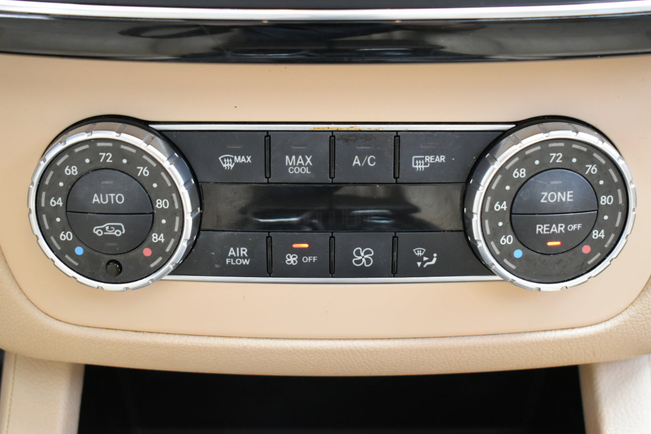 Used 2018 Mercedes-Benz GLS 450 4MATIC w/ Premium Package image 25